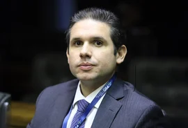 Hugo Motta é eleito presidente da Câmara com 444 votos