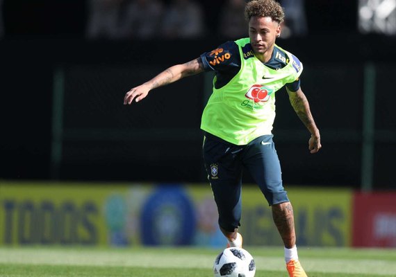 Neymar admite que está com medo de voltar a jogar após lesão
