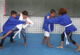 Judô melhora comportamento e rendimento de estudantes da rede estadual