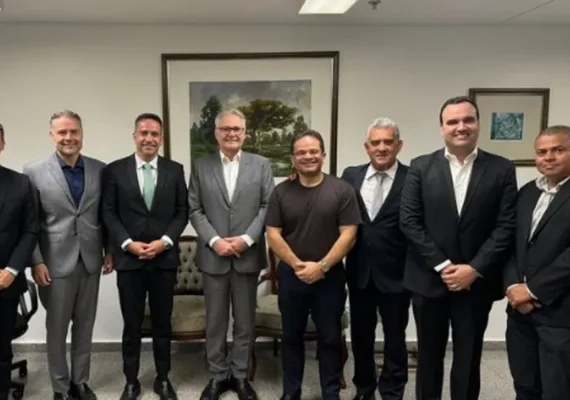 Governo monta chapa de cabo a rabo e deixa vice para a reta final