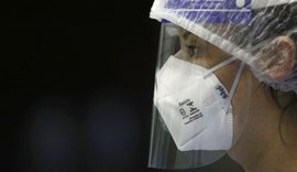 Taxa de transmissão da Covid-19 no Brasil volta a subir