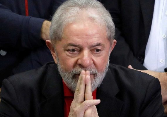 Lula rejeita apoio a Ciro e diz que vê até Globo para passar o tempo