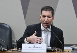 Greenwald afirma não ter medo e que vazamentos continuarão