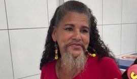 Mulher barbada em Maceió: influencer vira fenômeno na internet