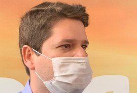Davi Davino Filho oficializa candidatura em convenção
