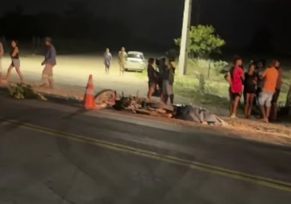 Mulher morre após acidente com caçamba na BR-423, em AL