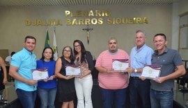 Professores de matemática são homenageados com honra ao mérito
