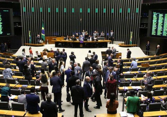 Câmara aprova aumento do teto do MEI para R$ 140 mil e perdão de dívidas