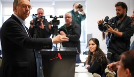 Lula parabeniza António Seguro pela vitória nas eleições em Portugal