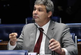Lindbergh pede investigação sobre tiros em acampamento pró-Lula
