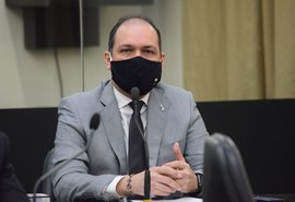 Deputado solicita implantação do Programa Pró-Estrada em Porto Calvo