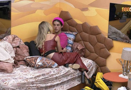 Bruna decide romper com Gabriel após alerta de Tadeu: 'Não está legal'