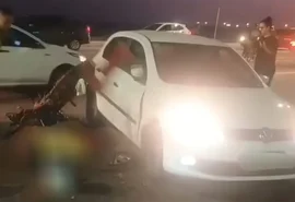 Quatro pessoas ficam feridas em colisão entre carro e moto na Avenida Assis Chateaubriand