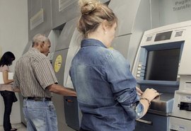 Novo período para saque do abono salarial começa em 26 de julho