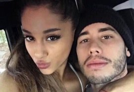 Ariana Grande alimenta rumores de reconciliação com ex-namorado