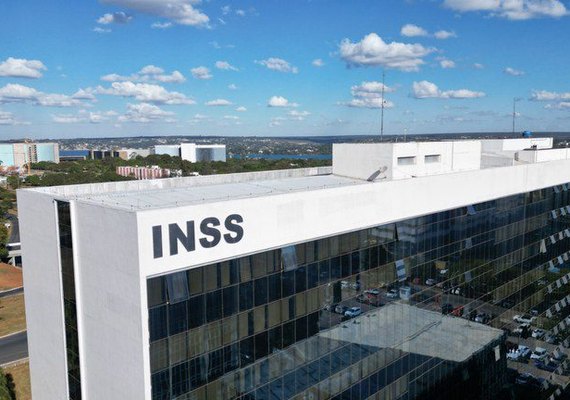 Começa hoje (24) o pagamento de ressarcimento a aposentados lesados por descontos indevidos no INSS