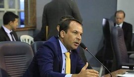 Em vídeo, vereador e secretário de Governo convoca moradores para acampar na porta da Braskem