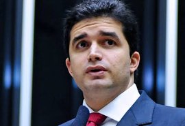 Surpresa no Senado e vice definido: “Rui Palmeira não abre nem prum trem”