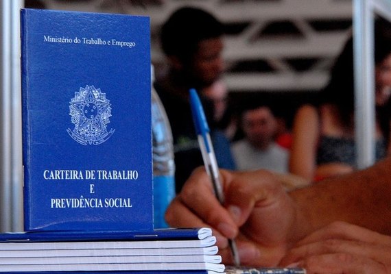 Sine abre mais de 400 vagas de emprego em Alagoas