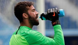 Alisson estreará pelo Liverpool contra o Napoli, confirma Klopp