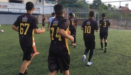 Projeto da Seprev treina jovens que sonham em se tornar jogadores de futebol