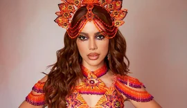 Anitta fala que esta com dificuldades com transição capilar