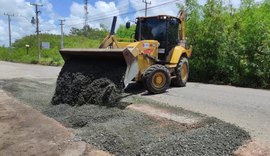 Obras de manutenção asfáltica são realizadas no Polo Industrial