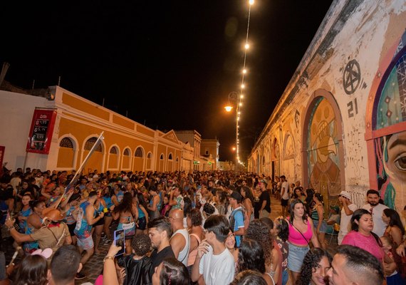 Jaraguá Folia promete arrastar milhares de foliões pelo bairro histórico nesta sexta (2)