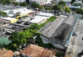 VÍDEO: incêndio atinge loja da Magazine Luiza na Av. Fernandes Lima