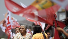 Senadores apresentam projetos para acabar com o fundo eleitoral