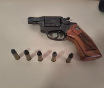 PM apreende quatro armas de fogo em operações no Benedito Bentes