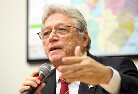 Em nota, Teotonio Vilela repudia bloqueio de bens