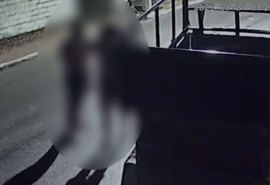 Vídeo: câmeras de segurança flagram agressão de homem contra companheira no Sertão de Alagoas