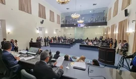 MDB e federação crescem e dois partidos ficam sem representação na ALE