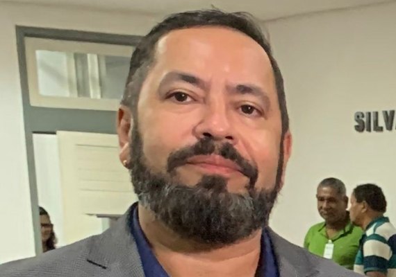 “Impasse?”: PT defende que Federação lance candidato a prefeito na capital