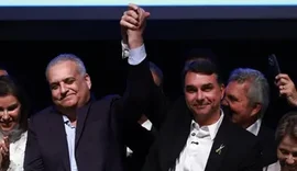 Flávio Bolsonaro divulga plano de governo com propostas para segurança