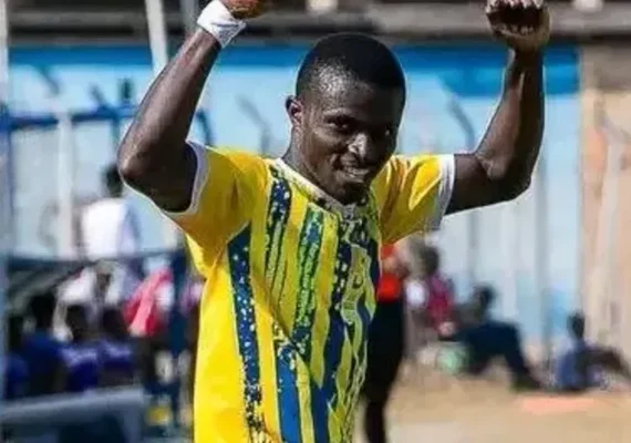 Atacante ganês Dominic Frimpong morre em ataque ao ônibus do clube