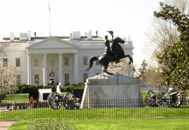 Covid-19 mata mordomo da Casa Branca que trabalhou com 11 presidentes