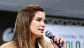 Prefeita de Atalaia renuncia o cargo e busca vaga na Assembleia Legislativa