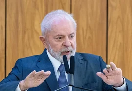 Lula assina decretos para acelerar descarbonização e transição energética