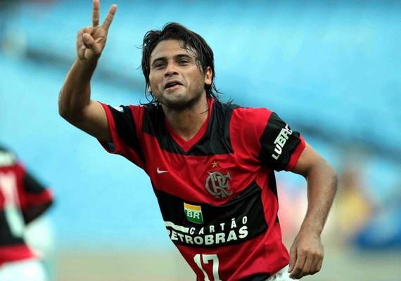 Maxi revela que Messi via os jogos do Flamengo e elogia trabalho do amigo Marcos Braz