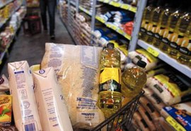 Pesquisa realizada em seis estabelecimentos mostra itens da cesta básica que  tiveram aumento em seus preços