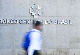 Contas externas do Brasil fecham 2025 com déficit de US$ 68,8 bilhões