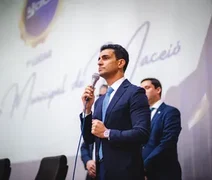 JHC chama convite de Renan ao MDB de “entretenimento político”