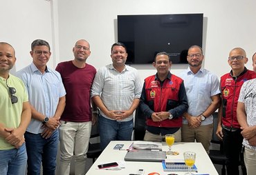 Vereador Allan Pierre se reúne com agentes de saúde de Maceió e defende a implantação do piso salarial nacional para a categoria