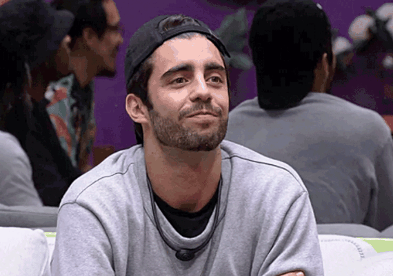 Pedro Scooby é o 16º eliminado no paredão do 'BBB22', com 55,95% dos votos