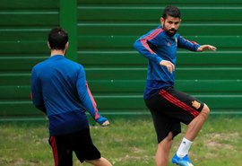 Eles poderiam defender o Brasil, mas jogarão por Espanha e Rússia