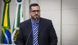 Bolsonaro escolheu um nome ao Senado em AL — e não é quem você imagina