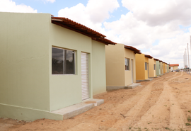 Governo de Alagoas entrega conjunto habitacional no município de Dois Riachos