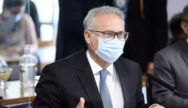 Renan Calheiros ataca novamente com críticas nas redes sociais